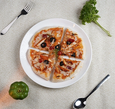  Chicken Tikka Pizza 